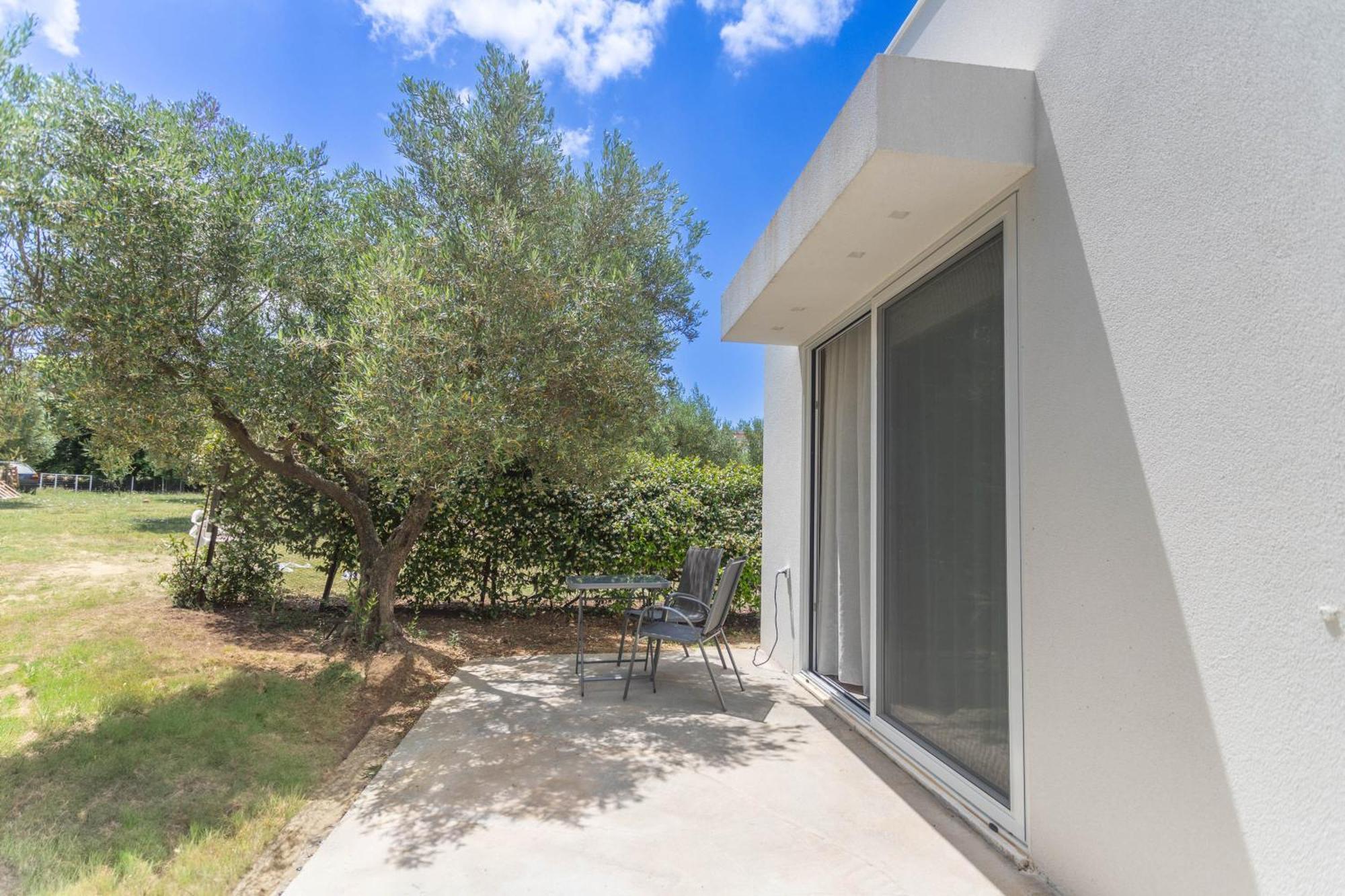 Mellagia Apartment